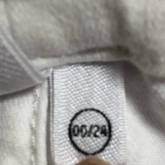 Good American 24X27 - Picture 10 of 12